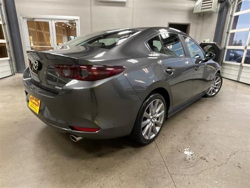2021 Mazda Mazda3 FWD w/Preferred Package
