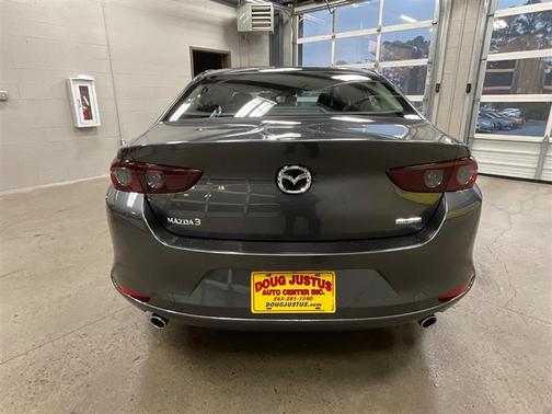 2021 Mazda Mazda3 FWD w/Preferred Package