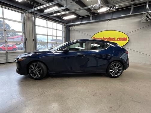 2019 Mazda Mazda3 FWD w/Preferred Package
