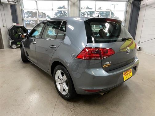 2017 Volkswagen Golf TSI Wolfsburg Edition 4-Door