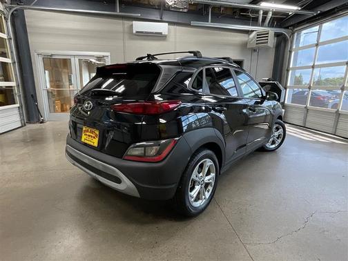 Ultra Black 2022 Hyundai KONA SEL