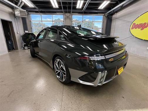Digital Green 2024 Hyundai IONIQ 6 SEL