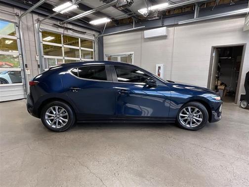 Deep Crystal Blue Mica 2021 Mazda Mazda3 FWD