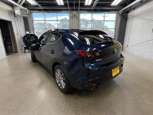 Deep Crystal Blue Mica 2021 Mazda Mazda3 FWD