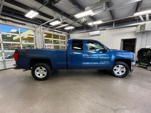 Deep Ocean Blue Metallic 2018 Chevrolet Silverado 1500 1LT