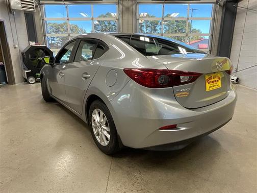 2016 Mazda Mazda3 i Sport
