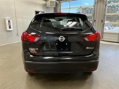 2019 Nissan Rogue Sport SV