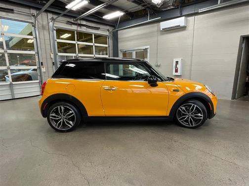 2015 MINI Hardtop Cooper