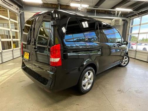 2020 Mercedes-Benz Metris Base