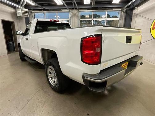 2018 Chevrolet Silverado 1500 LS