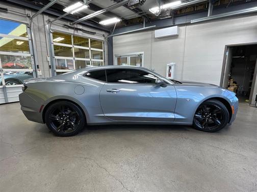 2020 Chevrolet Camaro 2LT