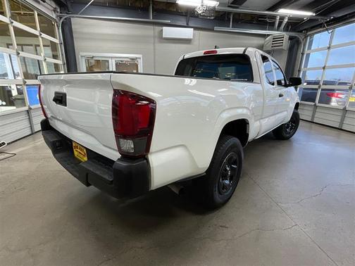 2020 Toyota Tacoma SR