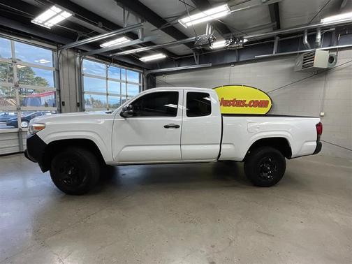 2020 Toyota Tacoma SR