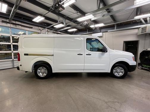 2017 Nissan NV Cargo NV1500 SV V6