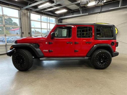 2020 Jeep Wrangler Unlimited Sport