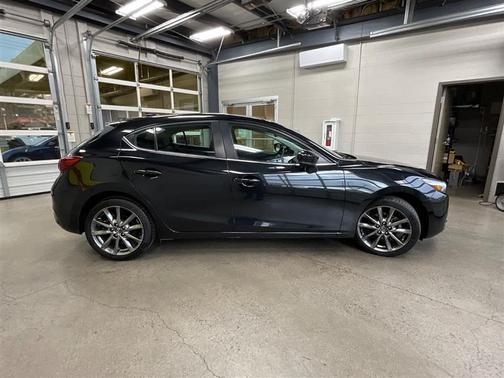 2018 Mazda Mazda3 Grand Touring