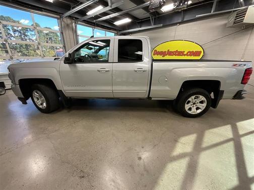 2017 Chevrolet Silverado 1500 2LT