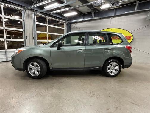 2014 Subaru Forester 2.5i