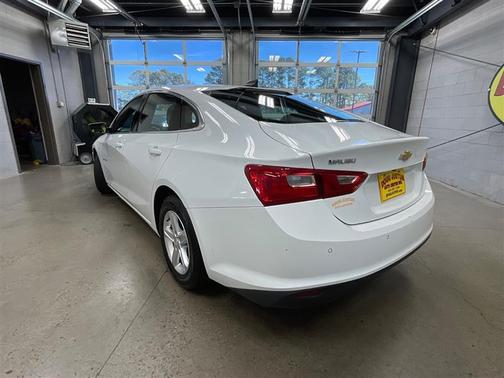2022 Chevrolet Malibu 1LS