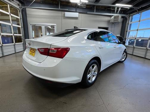 2022 Chevrolet Malibu 1LS