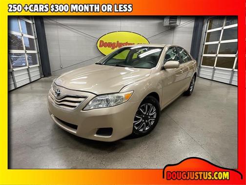 2010 Toyota Camry LE