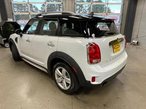 2017 MINI Countryman Cooper