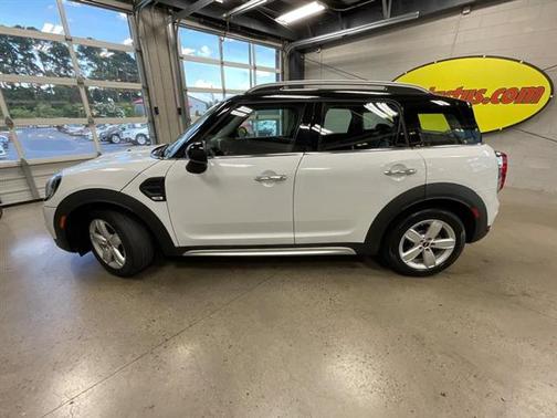 2017 MINI Countryman Cooper
