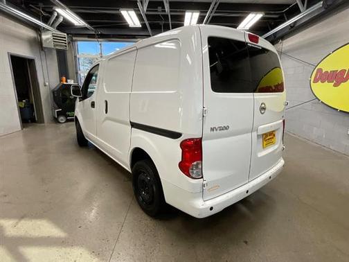 2021 Nissan NV200 SV