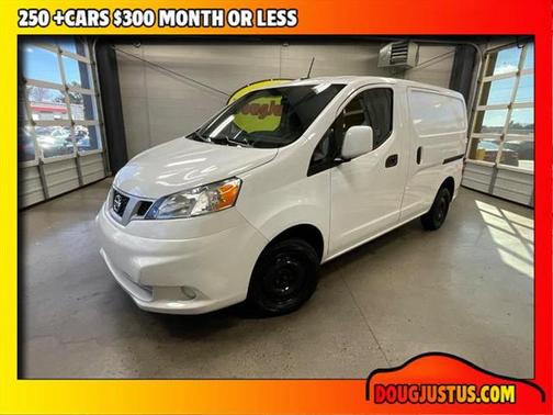 2021 Nissan NV200 SV