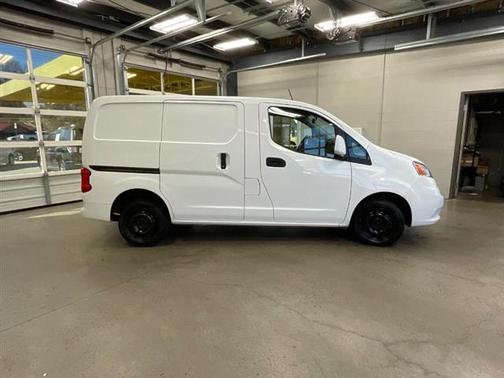 2021 Nissan NV200 SV