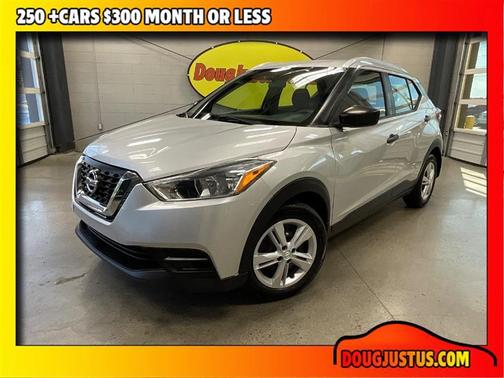 2019 Nissan Kicks S