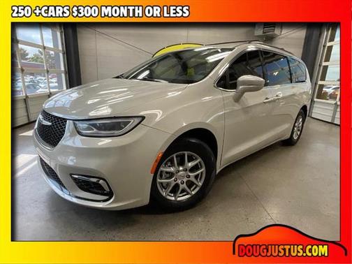 2021 Chrysler Pacifica Touring