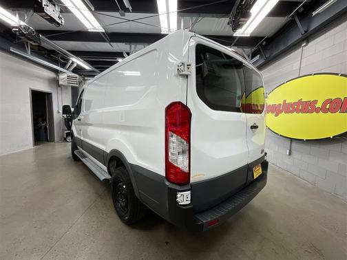 2018 Ford Transit-250 Base