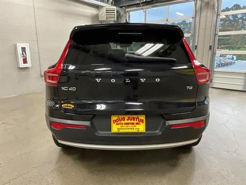 2021 Volvo XC40 T4 Inscription