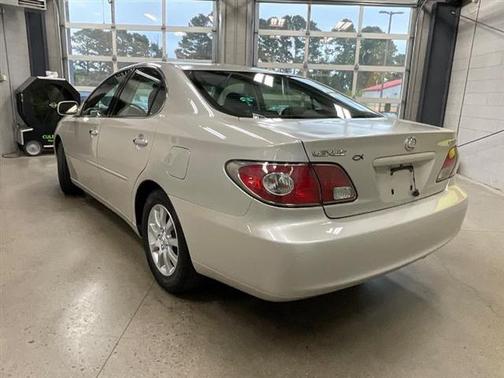 2002 Lexus ES 300 Base