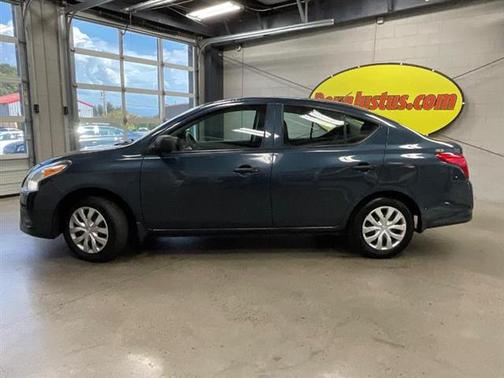 2015 Nissan Versa 1.6 S