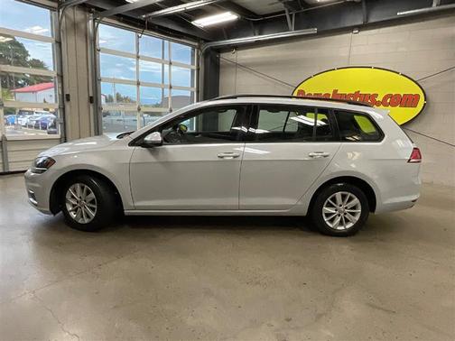 2019 Volkswagen Golf SportWagen TSI S