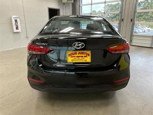 2020 Hyundai Accent SE