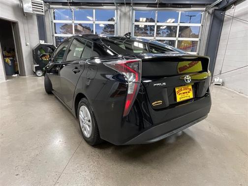 2018 Toyota Prius One