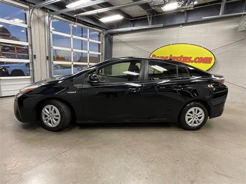 2018 Toyota Prius One