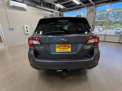 Gray 2016 Subaru Outback 2.5i Premium