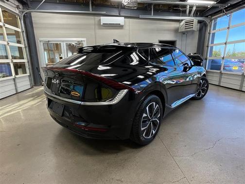 Aurora Black Pearl 2022 Kia EV6 Wind