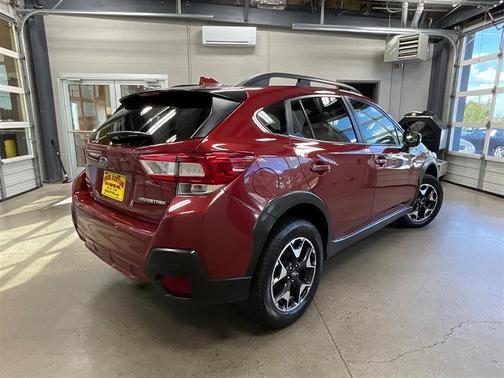 Venetian Red Pearl 2019 Subaru Crosstrek 2.0i Premium