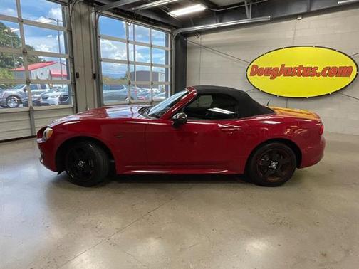 2017 FIAT 124 Spider Base