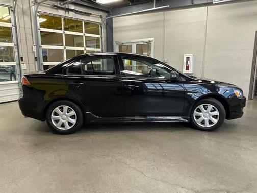 2015 Mitsubishi Lancer ES