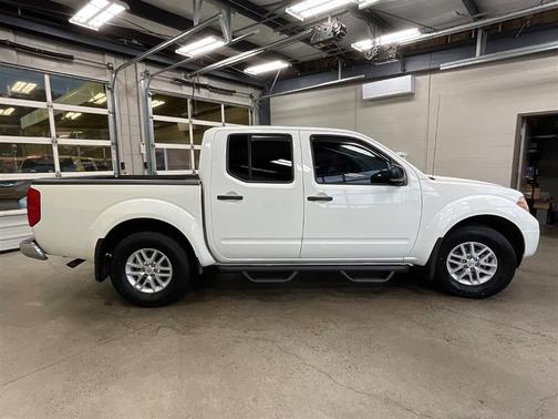 2020 Nissan Frontier SV