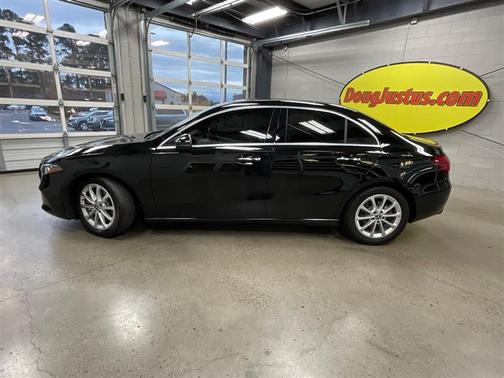 2022 Mercedes-Benz A-Class A 220