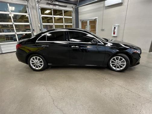 2022 Mercedes-Benz A-Class A 220