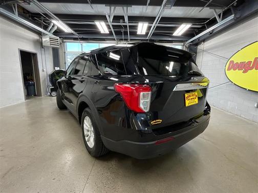 2021 Ford Explorer BASE