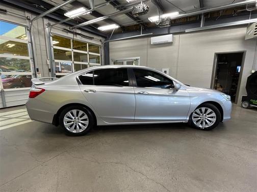 Alabaster Silver Metallic 2015 Honda Accord EX-L